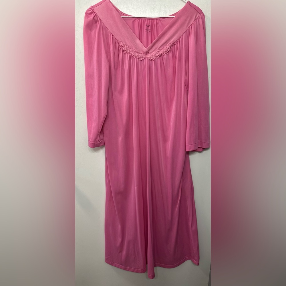 Exquisite Form Sleepwear bundle sz Med - Picture 3 of 7